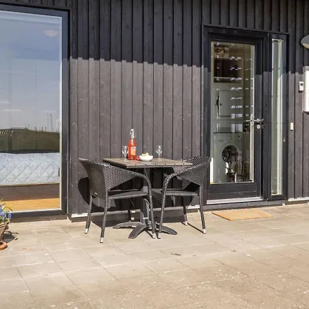 Apartment Jurviis - 100m From The Sea In Western Jutland By Interhome